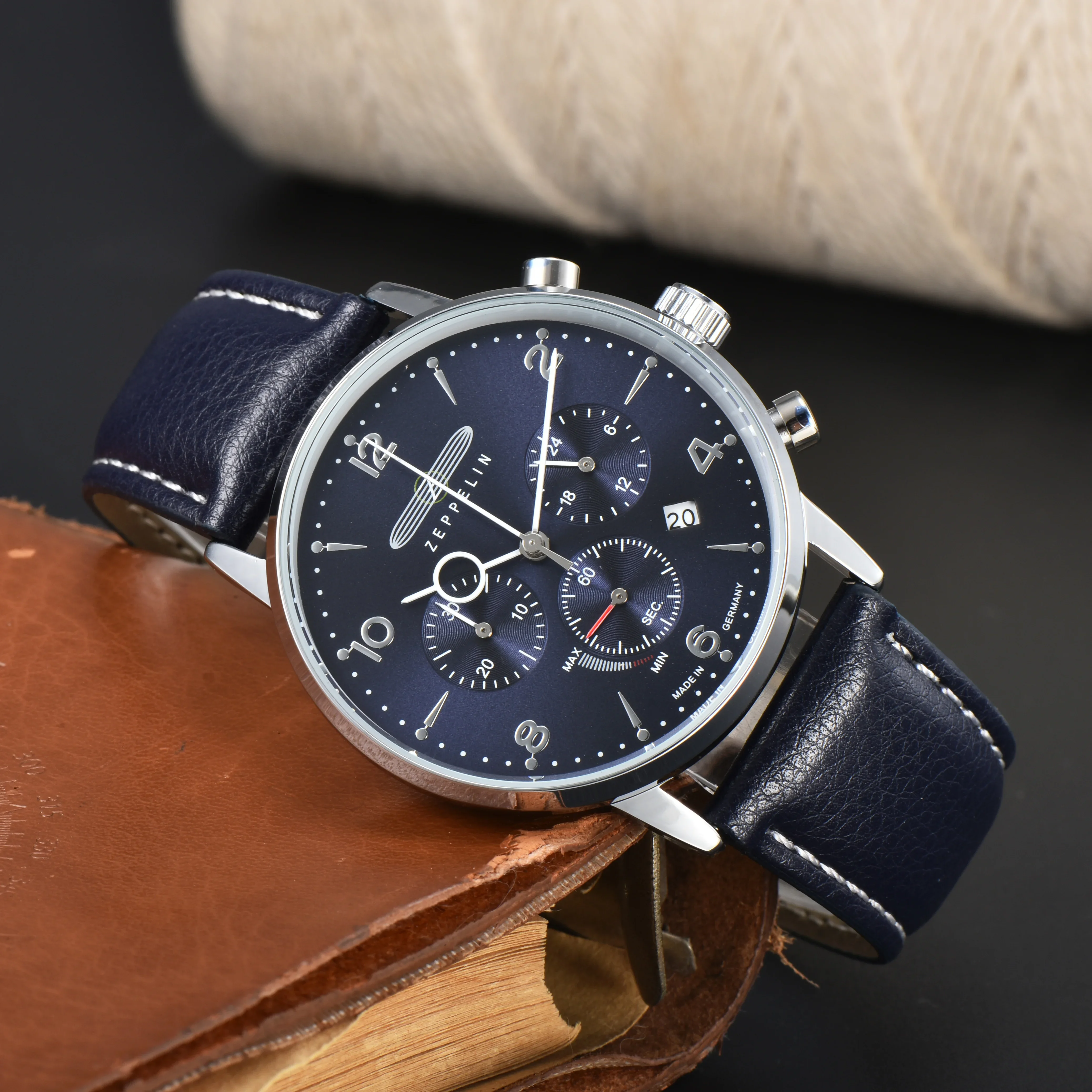 2026 Hindenburg Zeppelin 8086- – Smartwatch Touch Bewertung und Preis